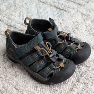 KEEN Kids Dark Green Sport Sandals with Tan Accents